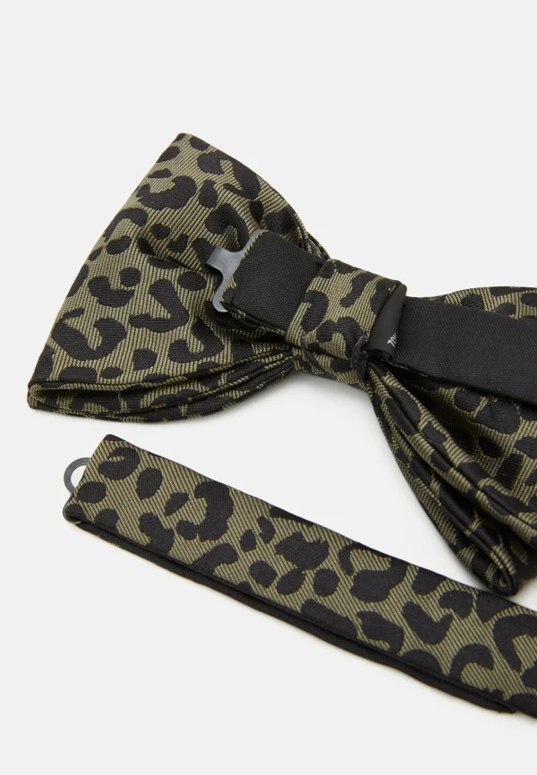 beauté Hugo Bow Tie – Noeud Papillon – Open Green 3